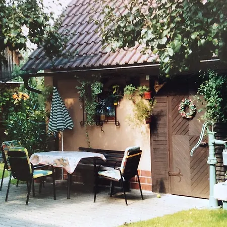 Gastehaus Wengert Homestay *