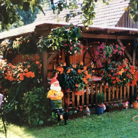 Gastehaus Wengert Ahausen (Baden-Wurttemberg)