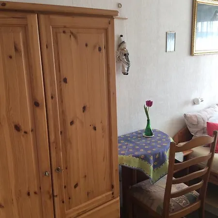 Homestay Gastehaus Wengert